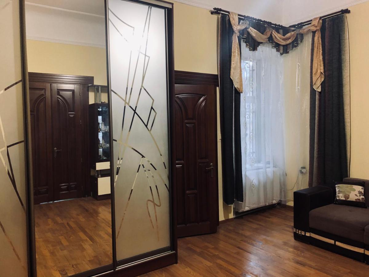 У Богдана Lwów Zewnętrze zdjęcie